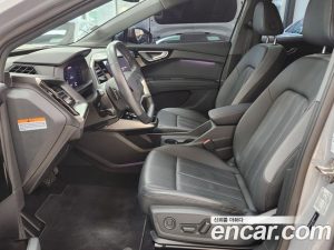 Audi Q4 e-tron 40 2023 года из Южной Кореи