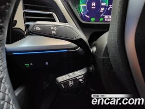 Audi Q4 e-tron 40 2023 года из Южной Кореи