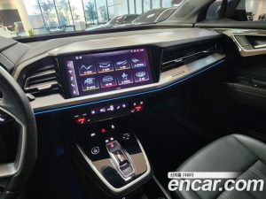 Audi Q4 e-tron 40 2023 года из Южной Кореи