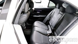 Mercedes-Benz C-Class C300 4MATIC Avantgarde 2024 года из Южной Кореи