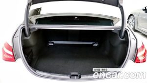 Mercedes-Benz C-Class C300 4MATIC Avantgarde 2024 года из Южной Кореи