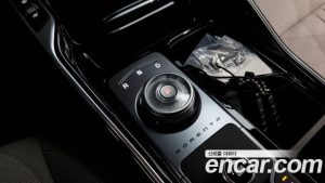 Kia Sorento HEV 1.6 2WD 2024 года из Южной Кореи