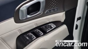 Kia Sorento HEV 1.6 2WD 2024 года из Южной Кореи