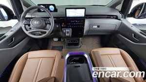 Hyundai Staria Lounge 9-Seater 2025 года из Южной Кореи