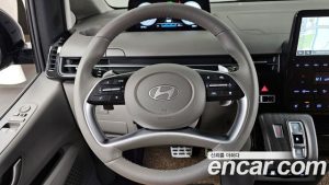 Hyundai Staria Lounge 9-Seater 2025 года из Южной Кореи