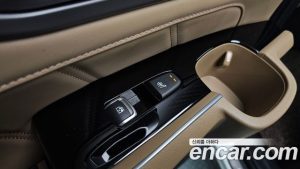 Kia Sorento Бензин 2.5T 4WD 2025 года из Южной Кореи