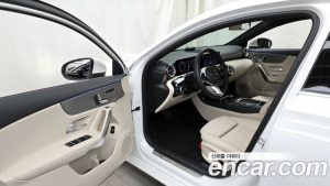 Mercedes-Benz A-Class A220 SEDAN 2025 года из Южной Кореи