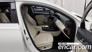 Mercedes-Benz A-Class A220 SEDAN 2025 года из Южной Кореи