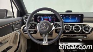 Mercedes-Benz A-Class A220 SEDAN 2025 года из Южной Кореи