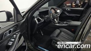 BMW X7 xDrive 40i M Sport 6 2025 года из Южной Кореи