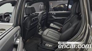 BMW X7 xDrive 40i M Sport 6 2025 года из Южной Кореи