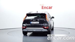 Kia Niro Prestige 2024 года из Южной Кореи