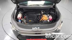 Kia Niro Prestige 2024 года из Южной Кореи