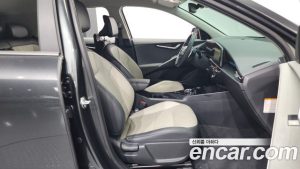 Kia Niro Prestige 2024 года из Южной Кореи