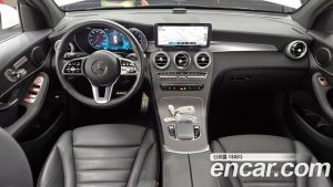 Mercedes-Benz GLC-Class GLC300 4MATIC Coupe 2023 года из Южной Кореи