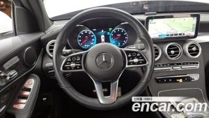 Mercedes-Benz GLC-Class GLC300 4MATIC Coupe 2023 года из Южной Кореи