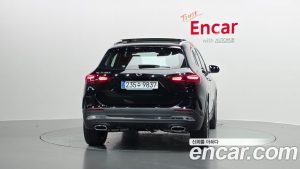 Mercedes-Benz GLA-Class GLA250 4MATIC 2025 года из Южной Кореи