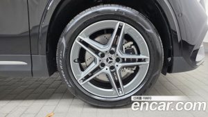 Mercedes-Benz GLA-Class GLA250 4MATIC 2025 года из Южной Кореи
