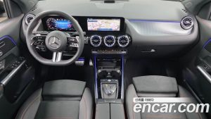 Mercedes-Benz GLA-Class GLA250 4MATIC 2025 года из Южной Кореи