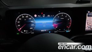 Mercedes-Benz GLA-Class GLA250 4MATIC 2025 года из Южной Кореи