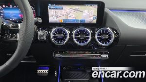 Mercedes-Benz GLA-Class GLA250 4MATIC 2025 года из Южной Кореи