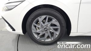 Hyundai AVANTE 1.6 2024 года из Южной Кореи