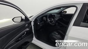 Hyundai AVANTE 1.6 2024 года из Южной Кореи