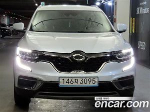 Renault-KoreaSamsung QM6 2.0 GDe LE Signature 2WD 2023 года из Южной Кореи