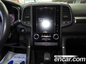 Renault-KoreaSamsung QM6 2.0 GDe LE Signature 2WD 2023 года из Южной Кореи