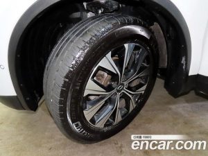 Renault-KoreaSamsung QM6 2.0 GDe LE Signature 2WD 2023 года из Южной Кореи