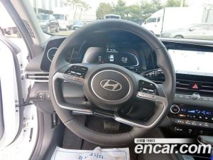 Hyundai AVANTE 1.6 2024 года из Южной Кореи