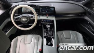 Hyundai AVANTE 1.6 2025 года из Южной Кореи