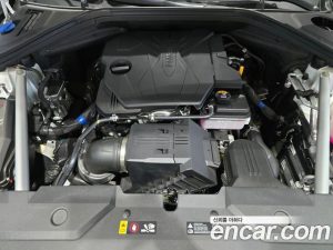 Genesis GV70 2.5T Бензин 2WD 2025 года из Южной Кореи