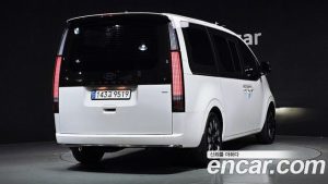 Hyundai Staria 4WD Lounge 9-Seater 2025 года из Южной Кореи