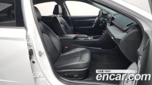Hyundai Sonata 2.0 2024 года из Южной Кореи