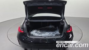 BMW 3-Series 320d xDrive M Sport 2024 года из Южной Кореи