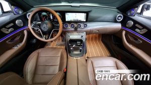 Mercedes-Benz E-Class E250 AMG Line 2023 года из Южной Кореи