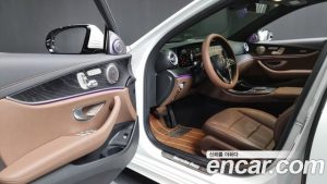 Mercedes-Benz E-Class E250 AMG Line 2023 года из Южной Кореи