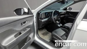 Hyundai Kona Бензин 2.0 2WD 2024 года из Южной Кореи