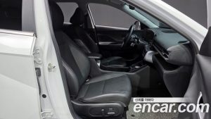 Hyundai Kona Бензин 2.0 2WD 2024 года из Южной Кореи