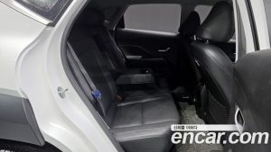 Hyundai Kona Бензин 2.0 2WD 2024 года из Южной Кореи