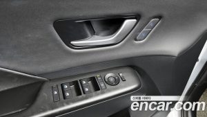 Hyundai Kona Бензин 2.0 2WD 2024 года из Южной Кореи