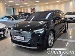 Audi Q4 e-tron 40 2023 года из Южной Кореи