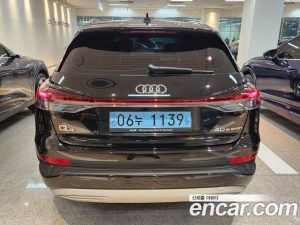 Audi Q4 e-tron 40 2023 года из Южной Кореи