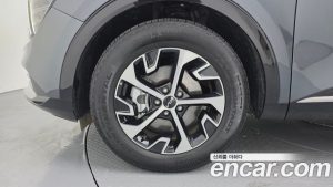 Kia Sportage Noblesse 2WD 2024 года из Южной Кореи