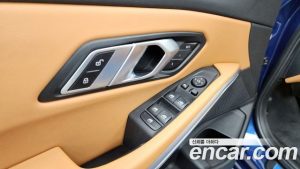 BMW 3-Series 320i 2023 года из Южной Кореи