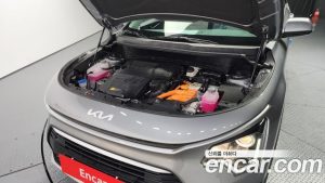 Kia Niro Prestige 2025 года из Южной Кореи