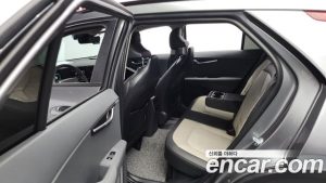 Kia Niro Prestige 2025 года из Южной Кореи
