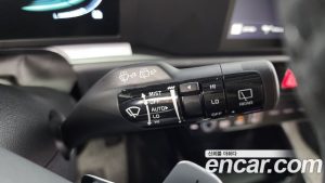 Kia Niro Prestige 2025 года из Южной Кореи
