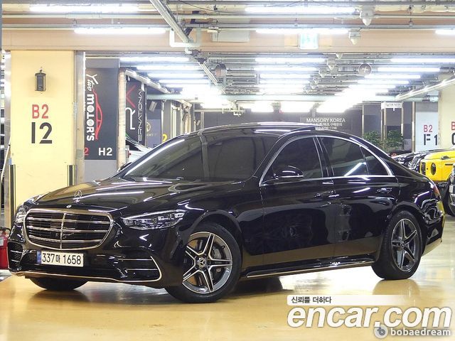 Mercedes-Benz S-Class S400 d 4MATIC 2023 года из Кореи